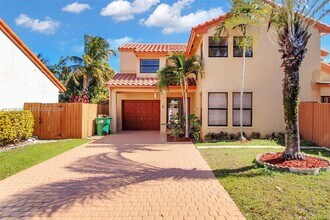 10031 SW 147th Pl in Miami, FL - Building Photo - Building Photo