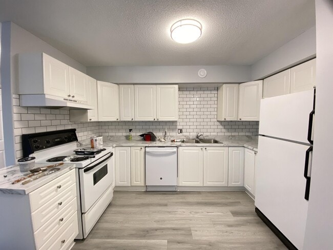 property at 70 Glasier Rd
