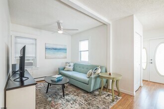 219 N Somerset Ave in Ventnor City, NJ - Building Photo - Building Photo