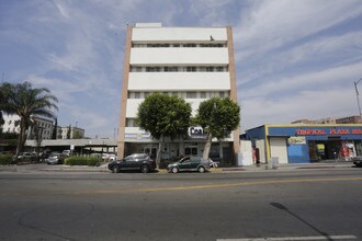 1725 W 6th St in Los Angeles, CA - Building Photo - Building Photo