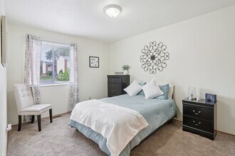 Fountain Park Apartments | Specials Availalable in Bloomington, IN - Building Photo - Building Photo