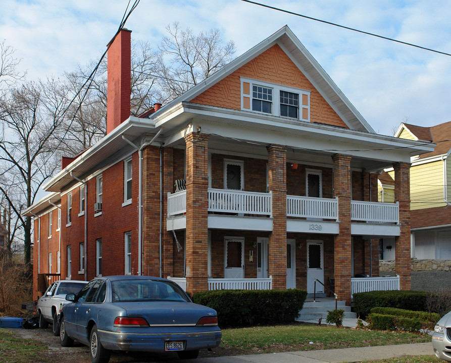 1339 Lincoln Ave in Cincinnati, OH - Building Photo