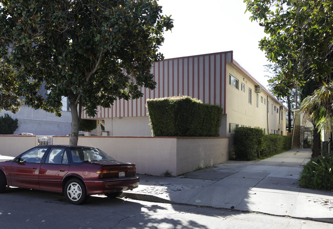 10926 Hortense Street in North Hollywood, CA - Building Photo - Building Photo