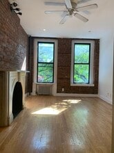 649 9th Ave in New York, NY - Building Photo - Building Photo