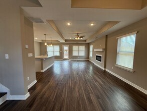 5463 Stone Arch CV in Memphis, TN - Building Photo - Building Photo