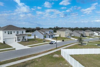 Binion Reserve in Apopka, FL - Foto de edificio - Building Photo