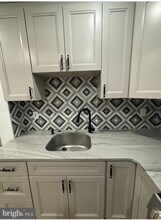 321 Loney St, Unit 320 unit C in Philadelphia, PA - Building Photo - Building Photo