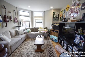 1914 Beacon St in Boston, MA - Building Photo - Building Photo