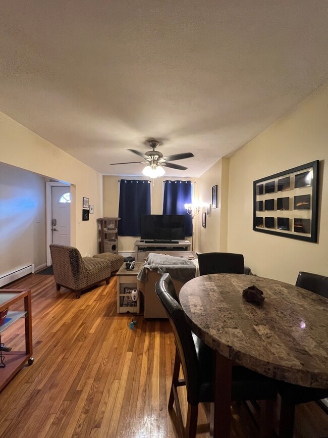 41 Cross St, Unit A in Somerville, MA - Building Photo - Building Photo