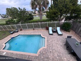 1641 Linkside Dr N in Atlantic Beach, FL - Building Photo
