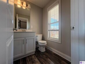 112 McClendon Hills Ln in Elizabethtown, KY - Building Photo - Building Photo