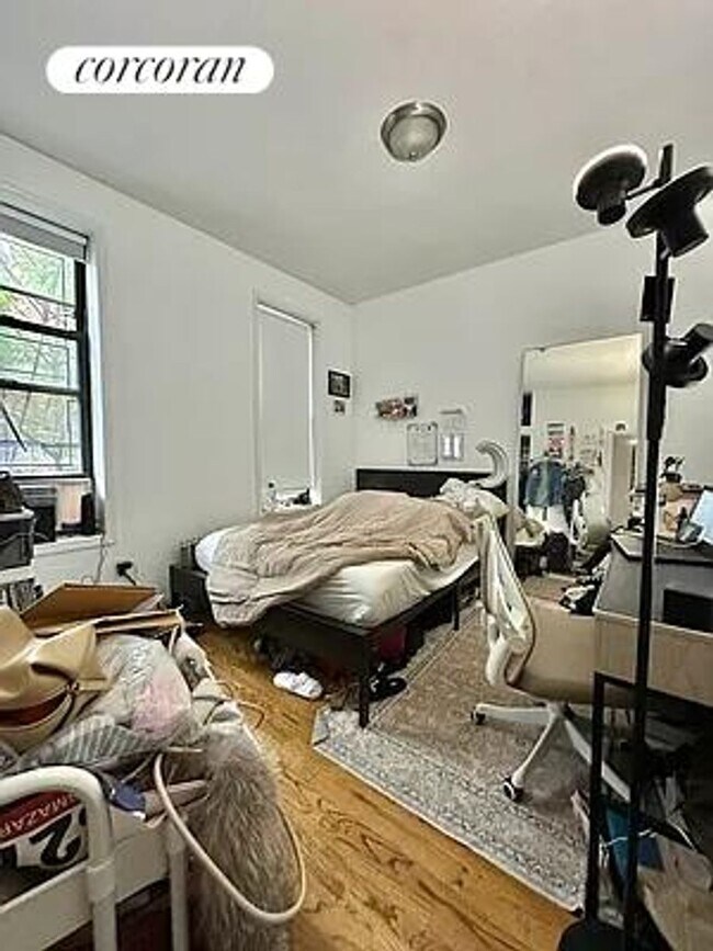 property at 433 E 80th St