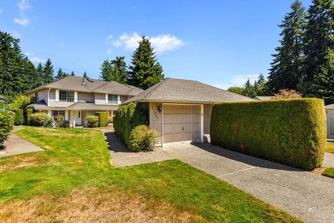 property at 13402 NE 89th St