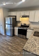 313 Ashigan St in Union City, GA - Building Photo - Building Photo
