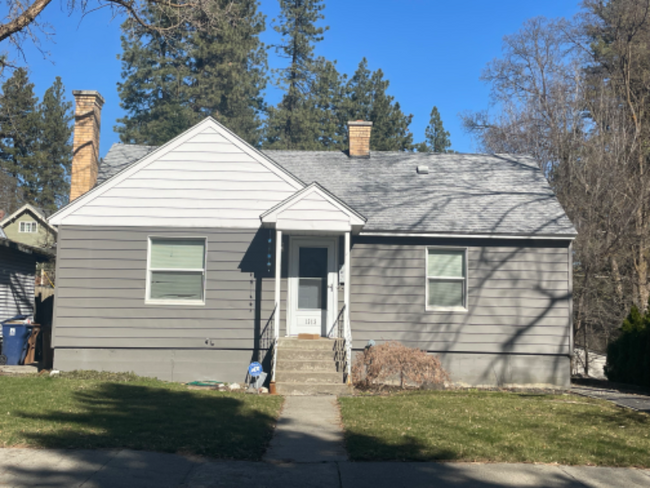 property at 1313 E 15th Ave