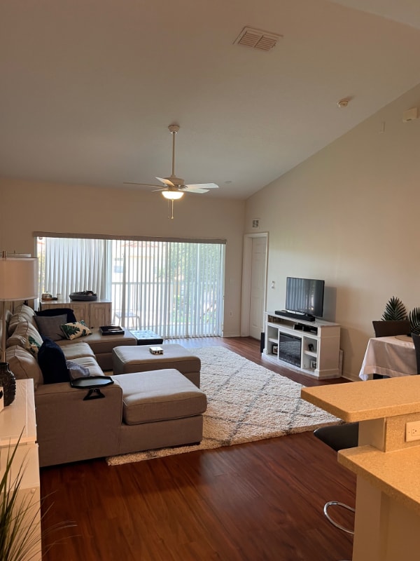 5423 Compass Point in Oxford, FL - Building Photo - Building Photo