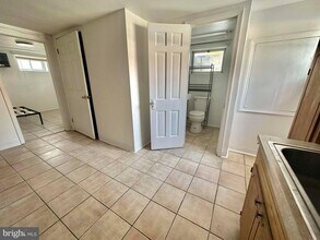 1208 S Cleveland St in Arlington, VA - Building Photo - Building Photo