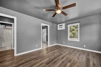 1303 Foothill Blvd in Calistoga, CA - Building Photo - Building Photo