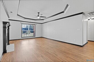 101 Cedar Hollow Ct in Huntsville, AL - Foto de edificio - Building Photo