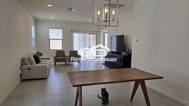 6912 W Star Garden Way in Tucson, AZ - Building Photo - Building Photo