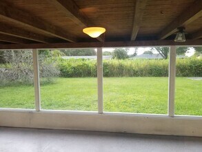2644 Davis Blvd in Ft. Myers, FL - Building Photo - Building Photo