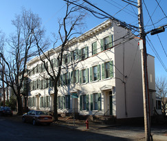 18 Washington Ave Apartments