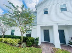 1313 Blazing Star Ln in Davenport, FL - Building Photo