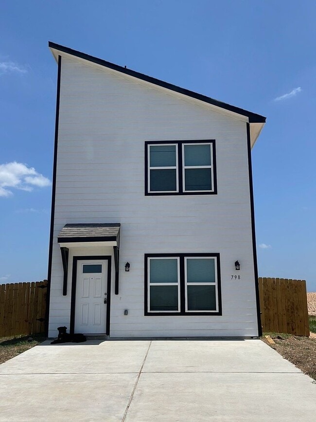 property at 798 Rd 5702