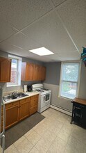 482 Thomas Ave, Unit #2 in Lyndhurst, NJ - Building Photo - Building Photo