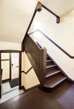 6923 S Merrill Ave, Unit 2 in Chicago, IL - Building Photo - Building Photo