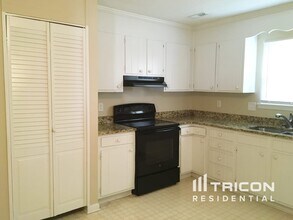 10442 Camelback Cir in Charlotte, NC - Building Photo - Building Photo