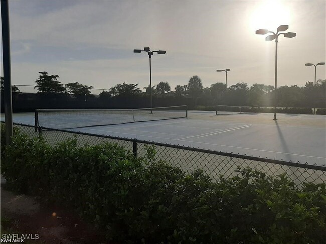 property at 2049 Fairmont Ln