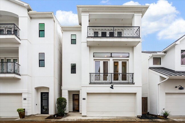 property at 1659 Bingle Rd