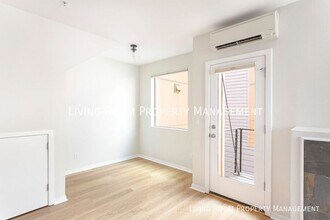 8522 N Central St in Portland, OR - Foto de edificio - Building Photo