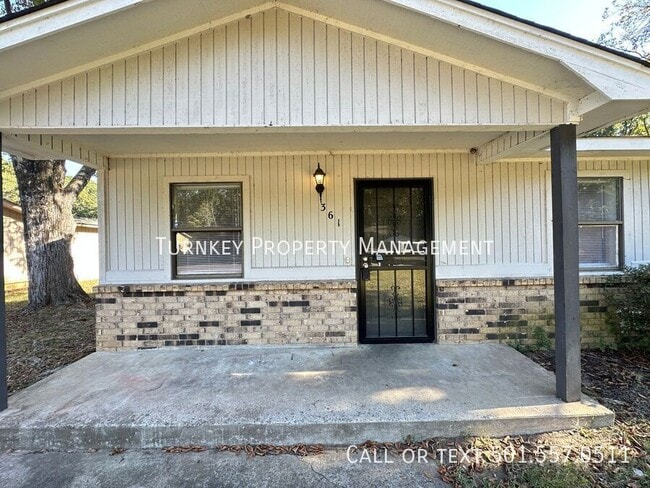 361 N Oak Ct in Jacksonville, AR - Building Photo - Building Photo