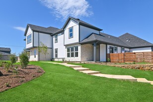 Canvas at Grand Prairie in Grand Prairie, TX - Building Photo