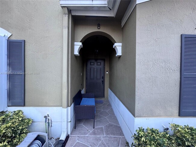 9014 W Flagler St in Miami, FL - Building Photo - Building Photo