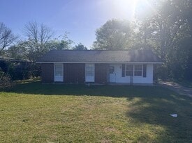 4611 Virginia Loop Rd in Montgomery, AL - Building Photo