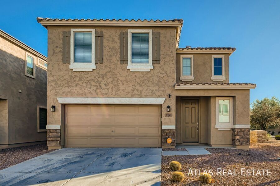 1181 E Taylor Trail in Queen Creek, AZ - Foto de edificio