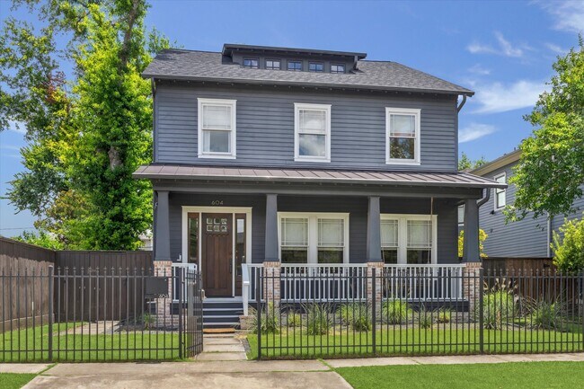 604 Cortlandt St in Houston, TX - Building Photo - Building Photo