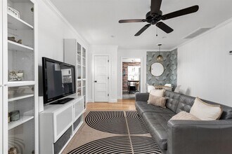1239 Eleanor St in Austin, TX - Building Photo - Building Photo
