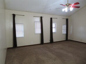 1006 Avenue L in South Houston, TX - Building Photo - Building Photo