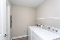 Addison Place in Toledo, OH - Building Photo - Interior Photo