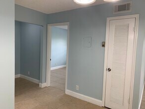 1251 NW 13th St in Boca Raton, FL - Building Photo - Building Photo