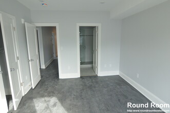 80 North Beacon St, Unit 1 in Boston, MA - Building Photo - Building Photo