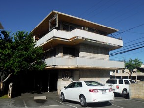 739 University Ave in Honolulu, HI - Building Photo - Building Photo