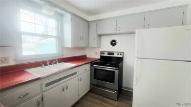 359 Wrexham Ct N in Tonawanda, NY - Building Photo - Building Photo