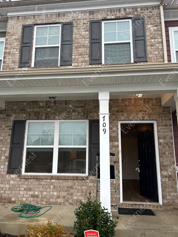 property at 709 Bradburn Village Way