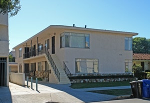 8528 Cashio St in Los Angeles, CA - Building Photo