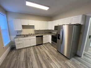 358 Kingwood St in Morgantown, WV - Building Photo - Building Photo